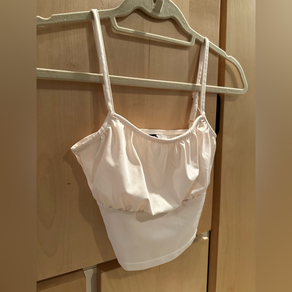 Divided H&M Women’s Crop Top (XS) - Picture 4 of 9